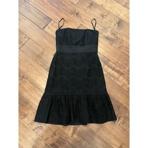 White House Black Market Lace Strapless Party Dress Flounce Hem Size 2